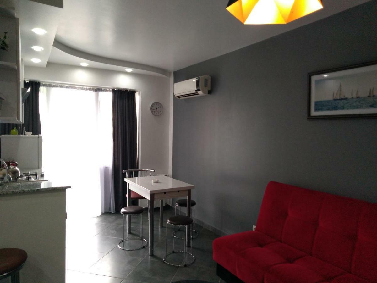 Apartment Eteri Batumi Exterior foto